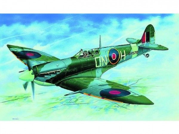 Model Supermarine Spitfire H.F.MK.VI 12,9x17,2cm v krabici 25x14,5x4,5cm Směr
