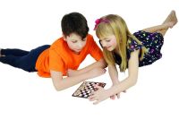 Magnetické cestovní šachy dřevo společenská hra v krabici 20x20x4cm Detoa
